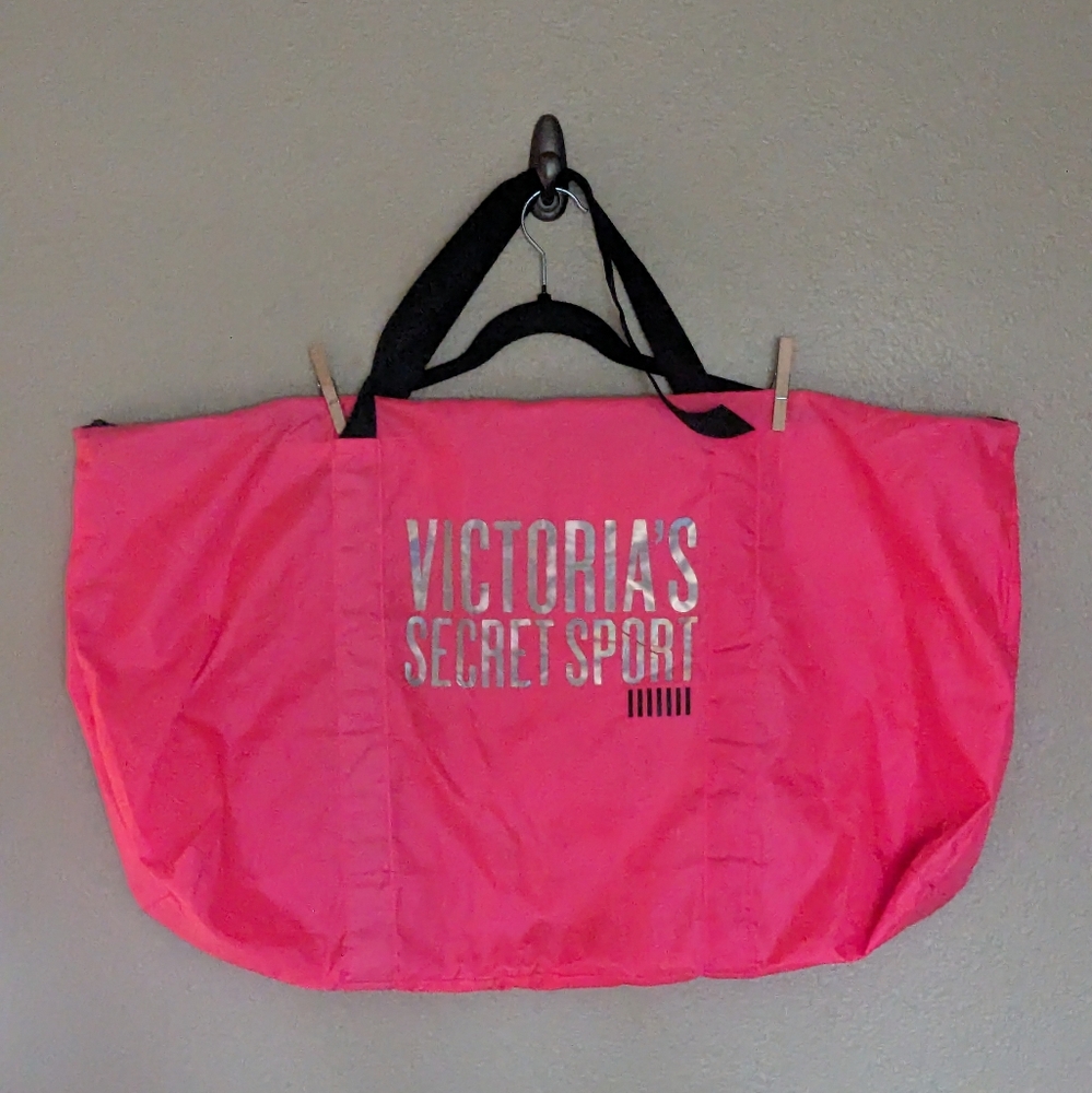 Victoria's Secret tote